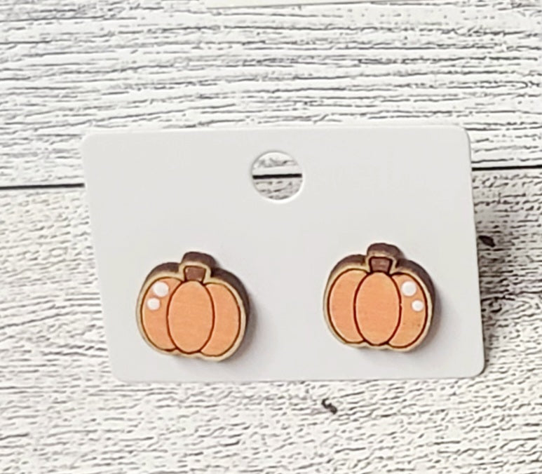 Pumpkin studs