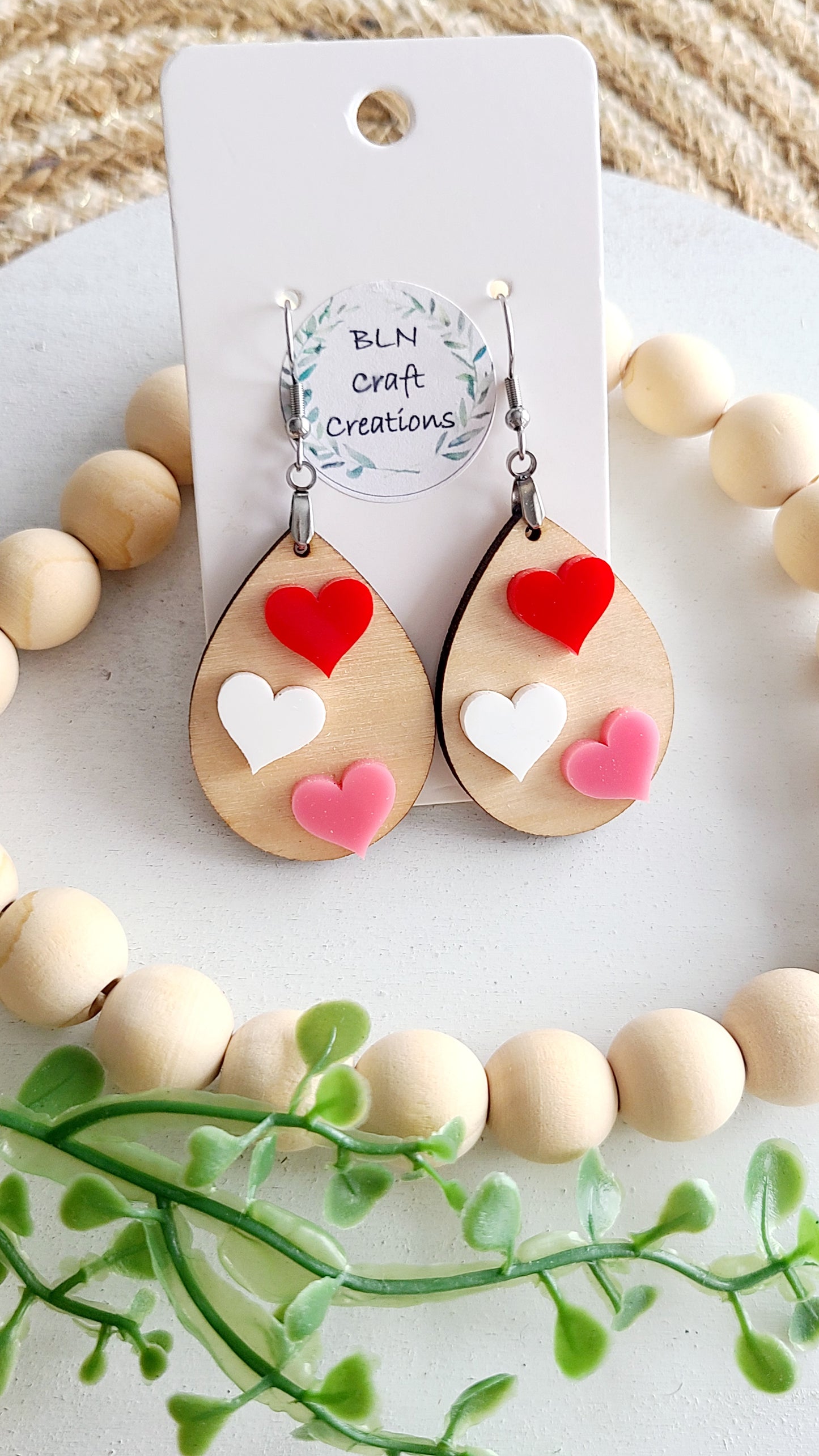 Dimensional heart earrings
