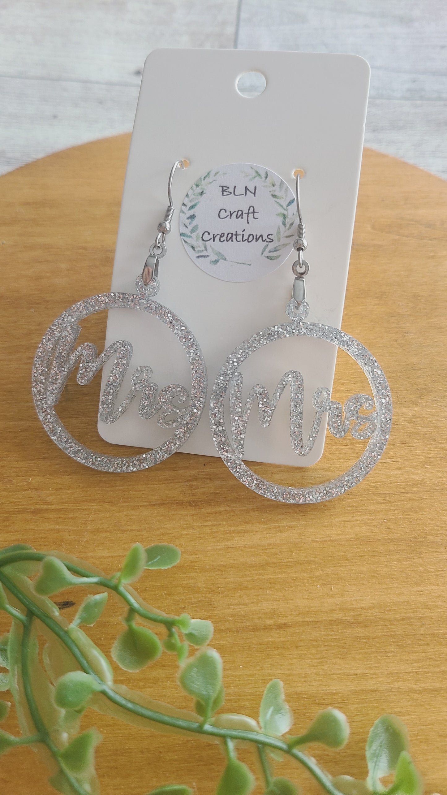 Mrs earrings