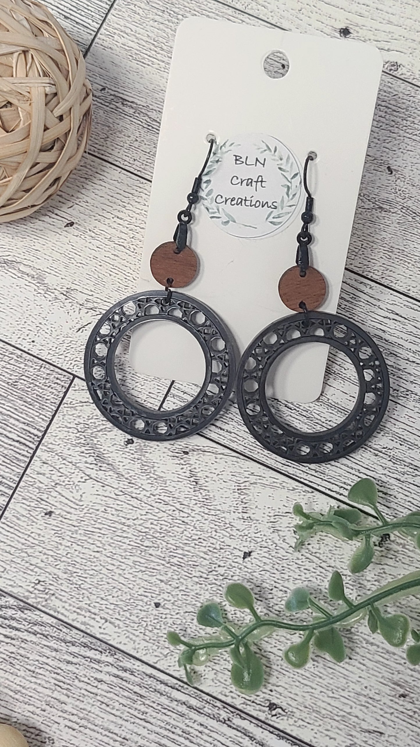 Rattan circle earrings
