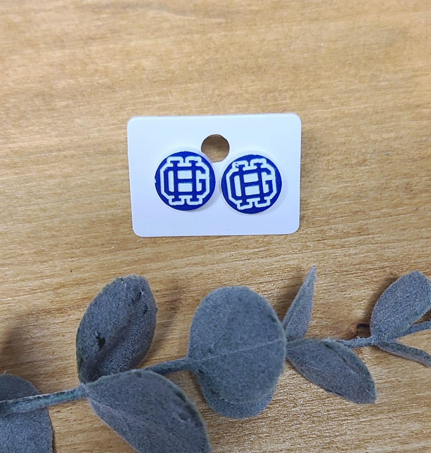 School stud earrings