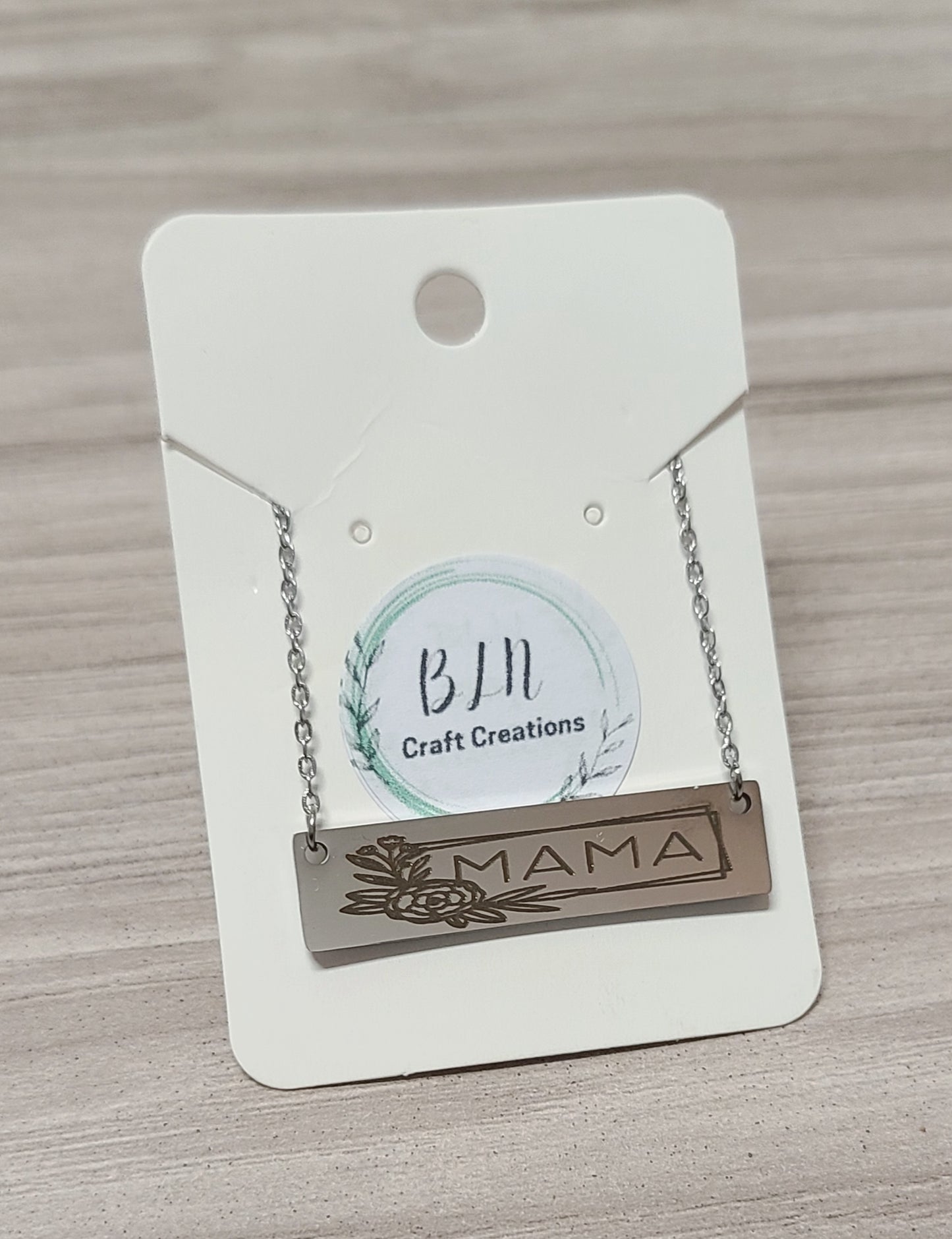 Mama necklace