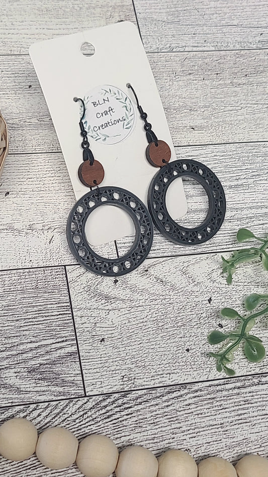 Rattan circle earrings